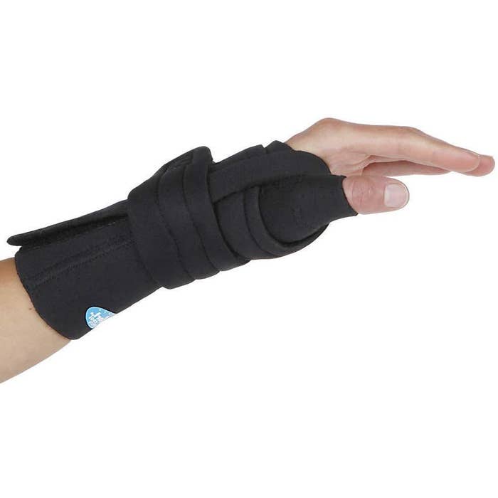 Comfort Cool Wrist & Thumb CMC Restriction Splint/Brace