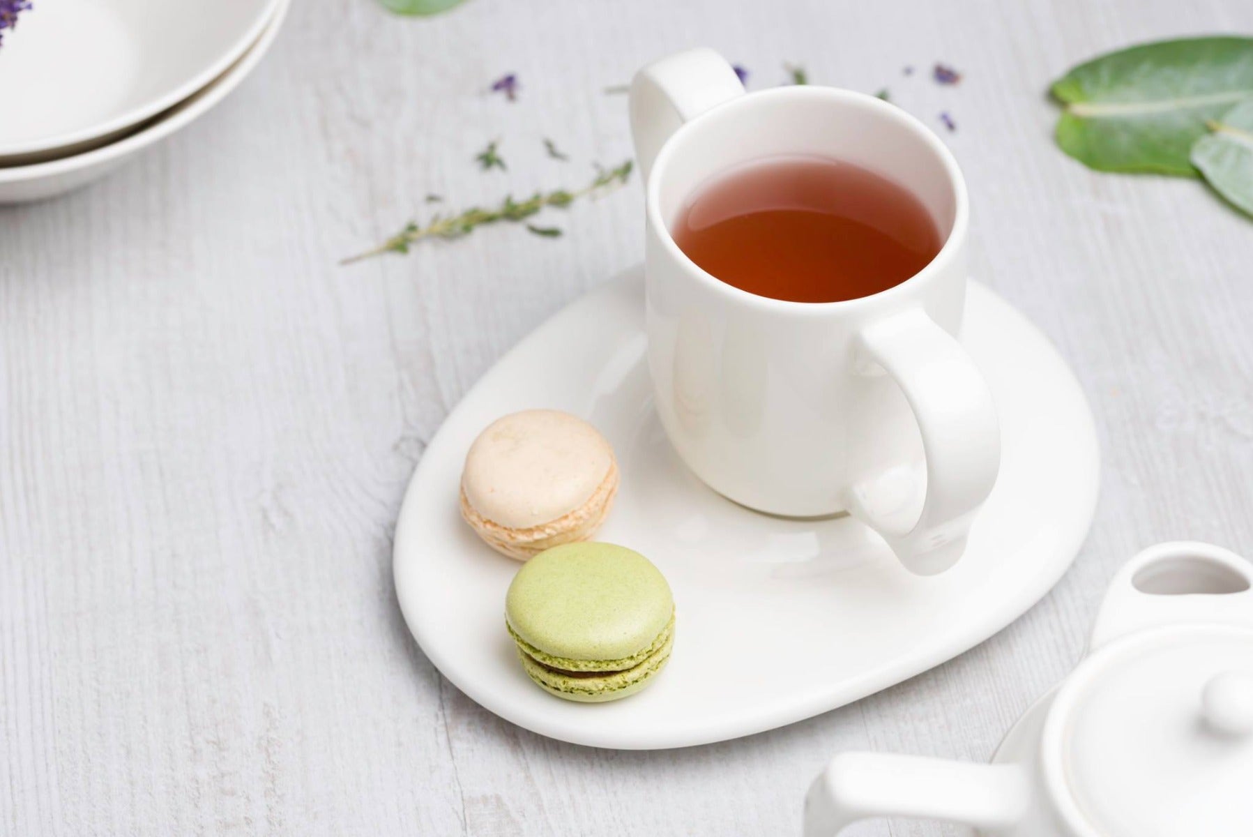 Dignity by Wade Tea Set, White, includes 80196-W 2-Handled Mug, 80200-W Oval Saucer & 80210-W 2-Handled Teapot