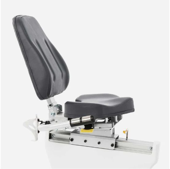Dyaco 4.0S PT Seated Recumbent Stepper